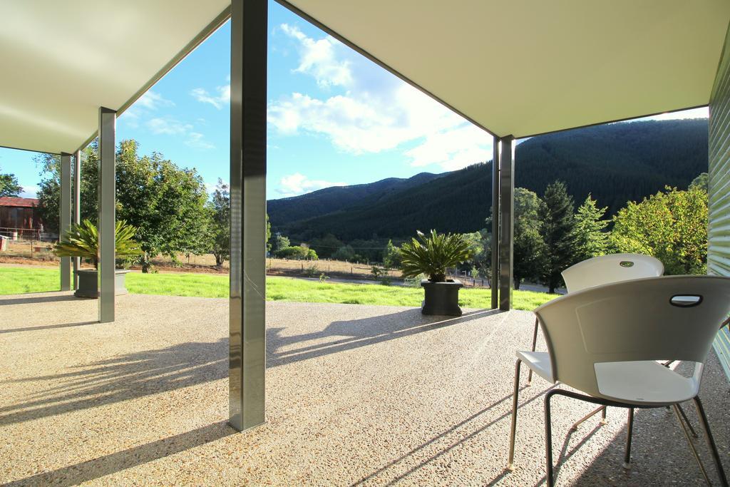 3 Bells Alpine Cottage برايت المظهر الخارجي الصورة