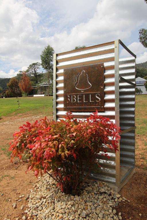 3 Bells Alpine Cottage برايت المظهر الخارجي الصورة